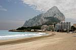 Calpe mit dem "Wahrzeichen der Costa Blanca" dem Berg Penn de Ifach