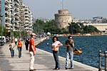 An der Promenade von Thessaloniki mit dem Weißen Turm im Hintergrund