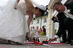 in Tschechien wird nach der Hochzeit gepoltert