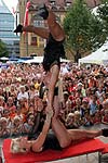 Claudia und Carmen mit Ihrer Akrobatik-Show