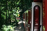 Bergbahn bei einem Zwischenstopp